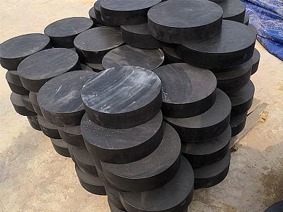 白沙县板式橡胶支座由若干层橡胶片与薄钢板经加压硫化